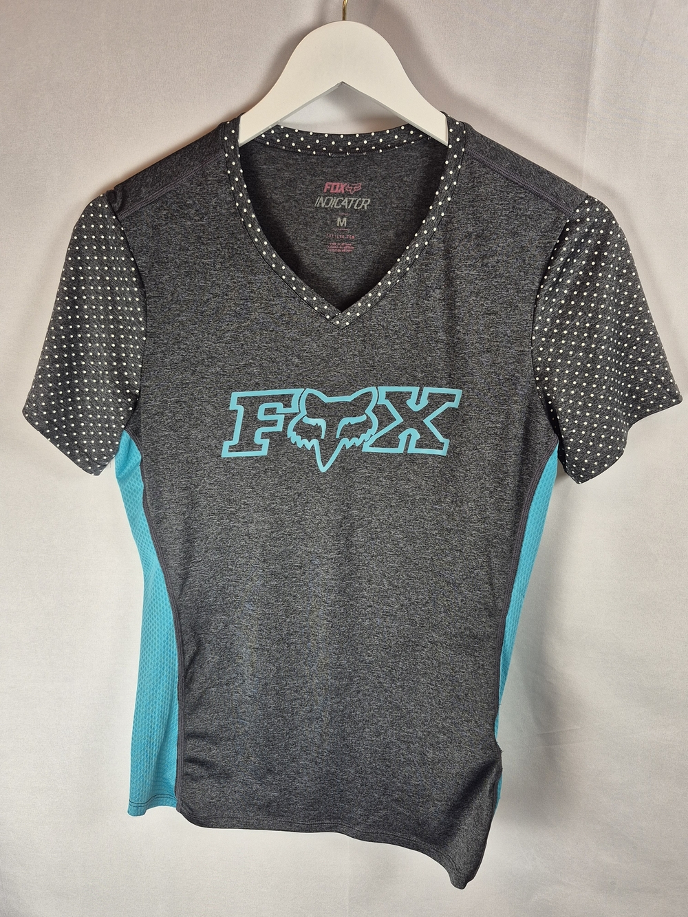 Fox Women's Short Sleeve V-Neck Biking Jersey - Gray with Teal Accents Size M